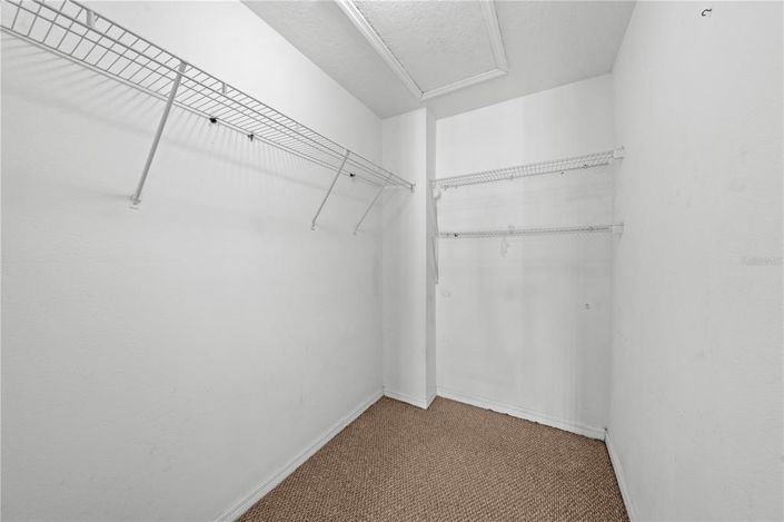 Image No.21-3 Bed Townhouse for sale