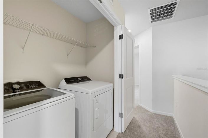 Image No.28-3 Bed Townhouse for sale