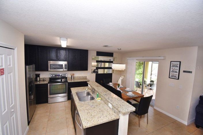 Image No.15-4 Bed Property for sale