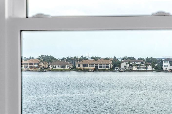 Image No.19-2 Bed Property for sale