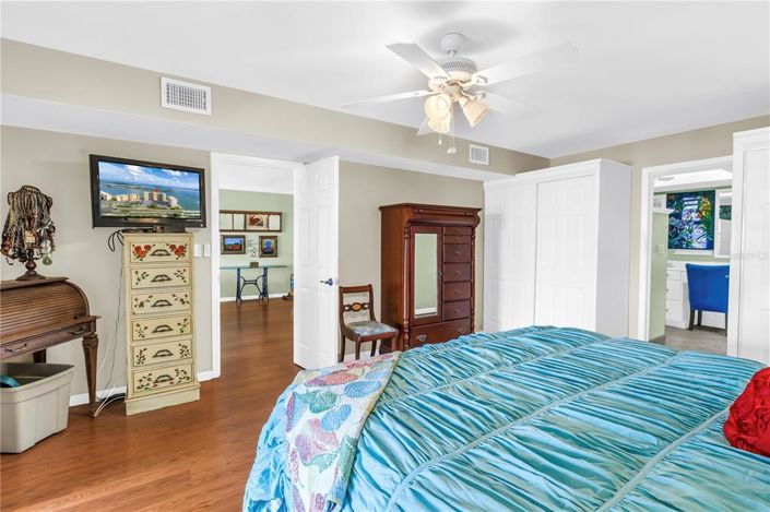 Image No.23-2 Bed Property for sale