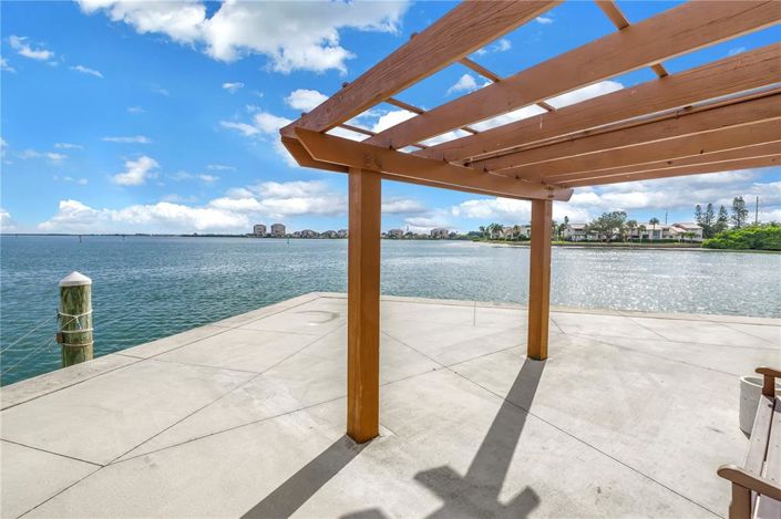 Image No.44-2 Bed Property for sale