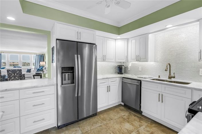 Image No.6-2 Bed Property for sale