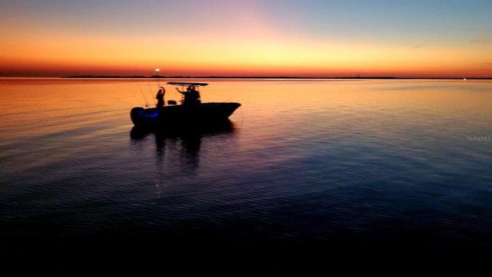 Image No.63-2 Bed Property for sale