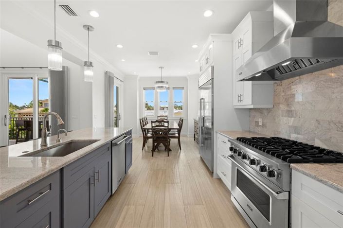 Image No.20-4 Bed Property for sale