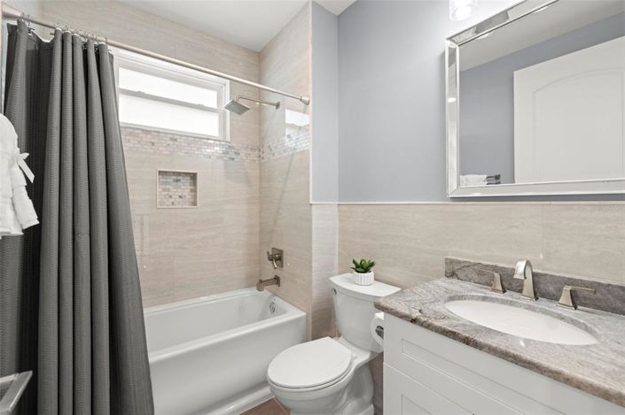 Image No.37-4 Bed Property for sale