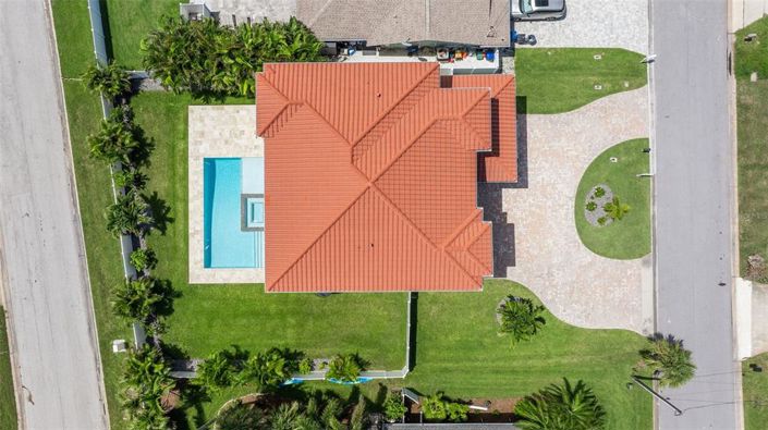 Image No.8-4 Bed Property for sale