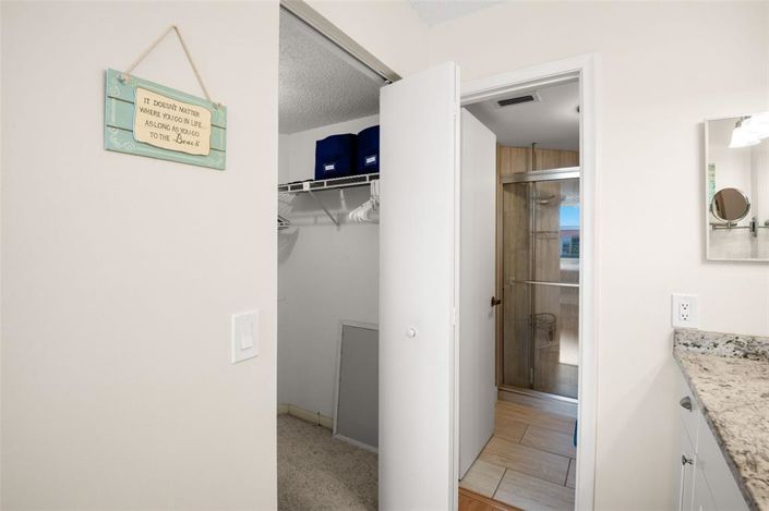 Image No.23-Propriété de 2 chambres à vendre à Floride