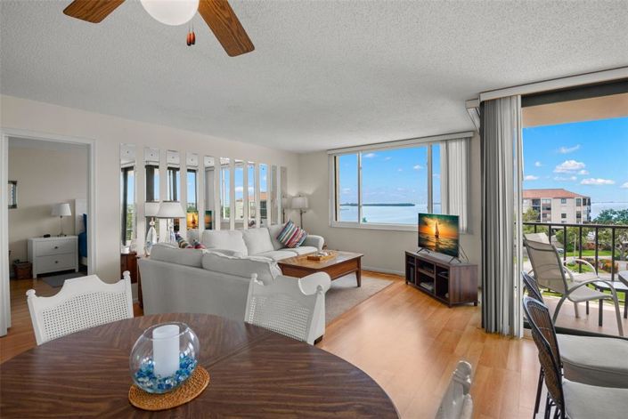 Image No.9-Propriété de 2 chambres à vendre à Floride