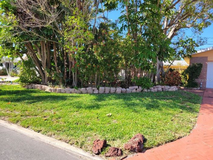 Image No.2-Propriété de 4 chambres à vendre à Floride