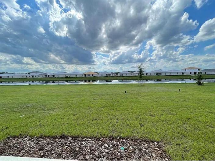 Image No.3-Propriété de 4 chambres à vendre à Kissimmee