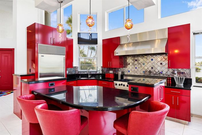 Image No.20-3 Bed Property for sale