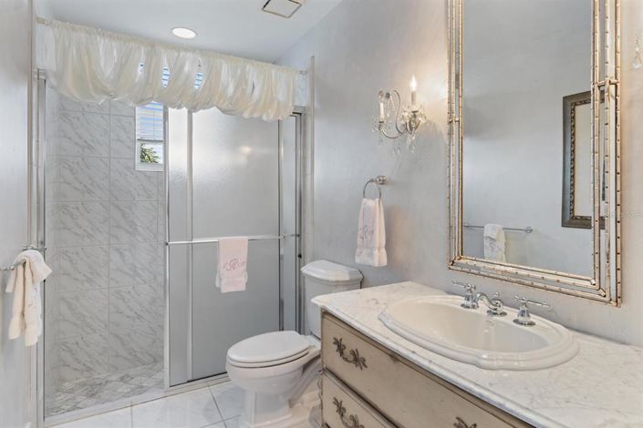 Image No.30-3 Bed Property for sale