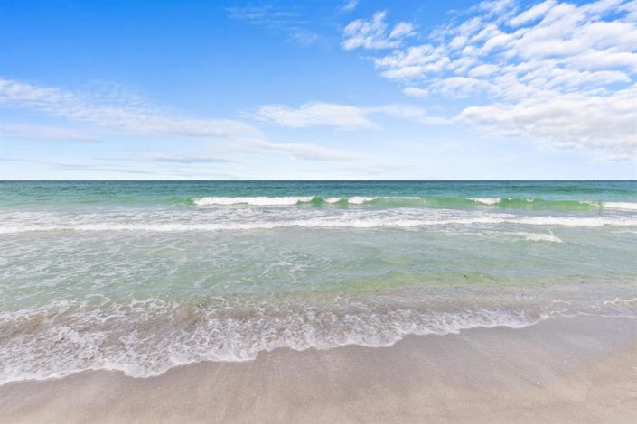 Image No.74-3 Bed Property for sale