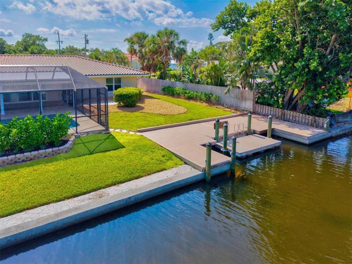 Image No.80-4 Bed Property for sale