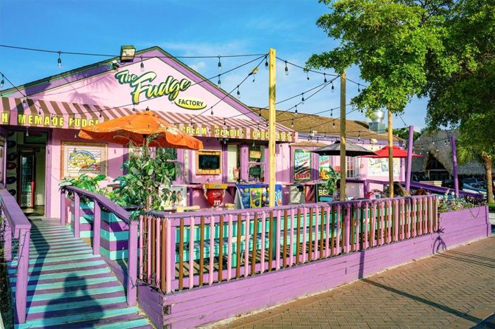 Image No.96-4 Bed Property for sale