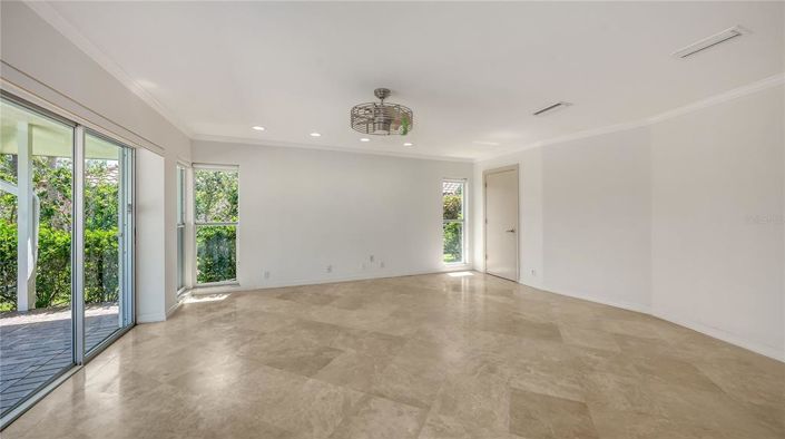 Image No.16-3 Bed Property for sale