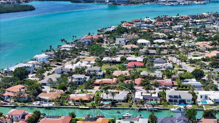 Image No.38-3 Bed Property for sale