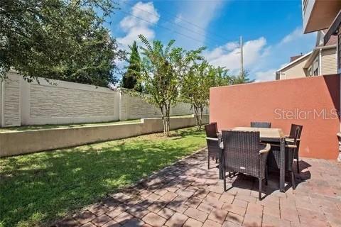 Image No.43-4 Bed Property for sale