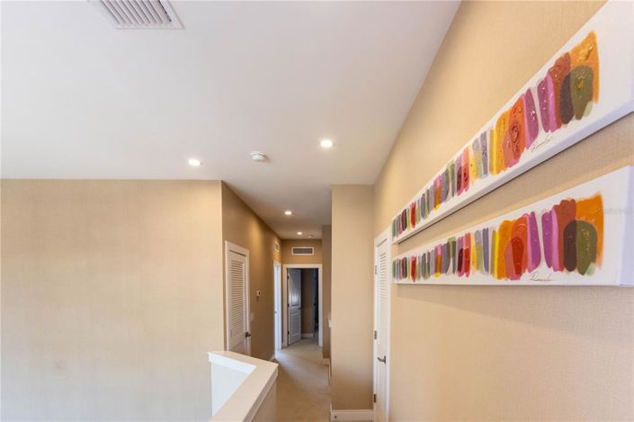 Image No.32-4 Bed Townhouse for sale