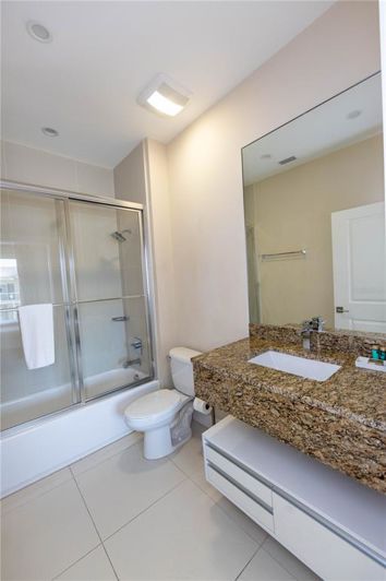 Image No.41-4 Bed Townhouse for sale