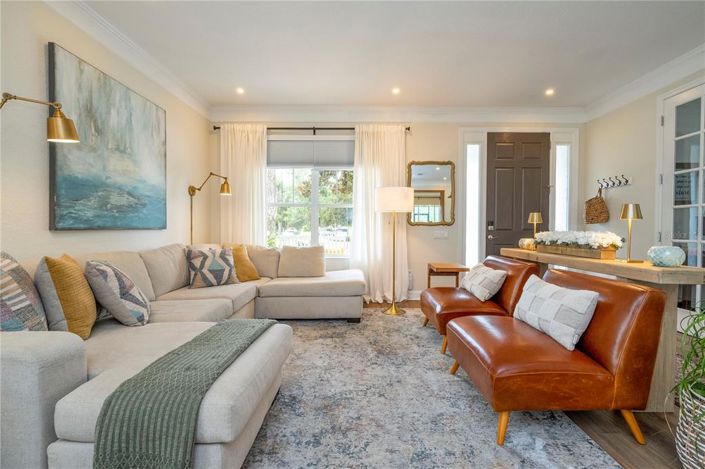 Image No.12-4 Bed Property for sale