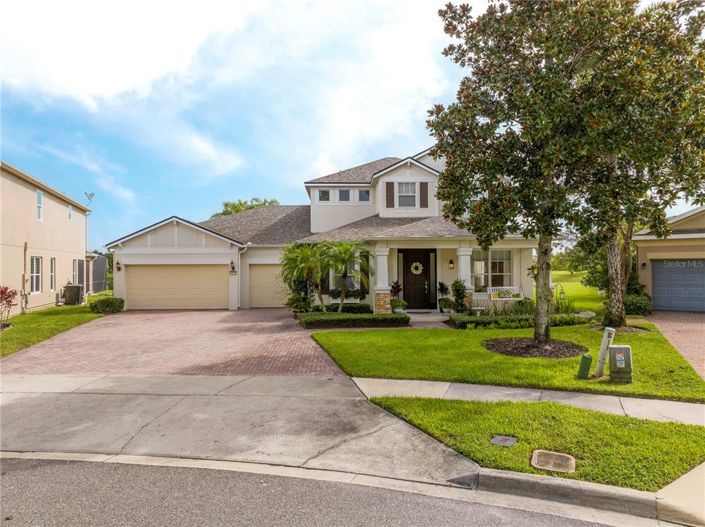 Image No.2-4 Bed Property for sale