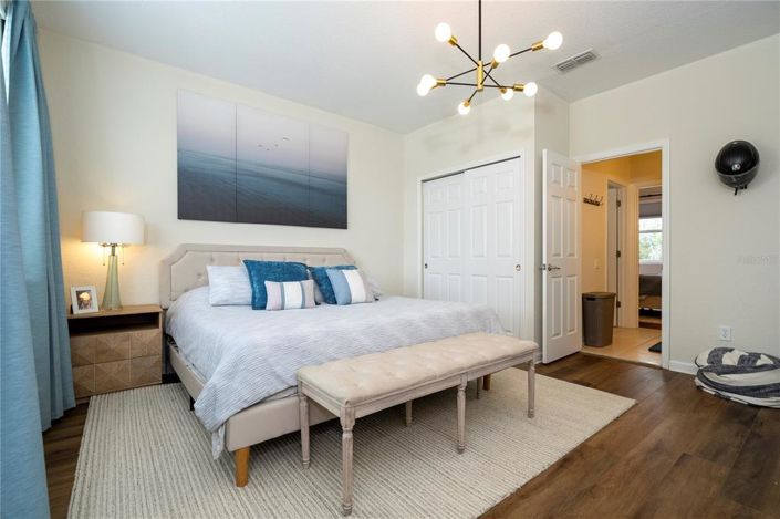 Image No.65-4 Bed Property for sale