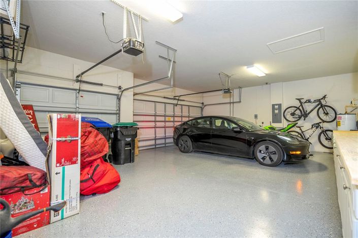 Image No.72-4 Bed Property for sale