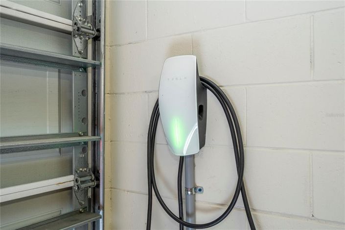 Image No.73-4 Bed Property for sale