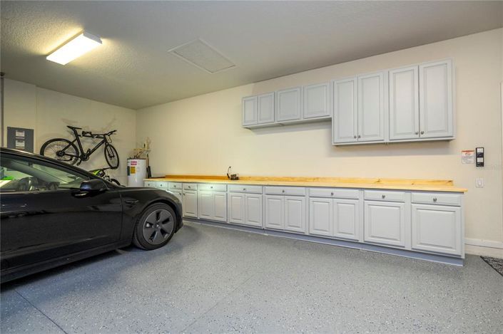 Image No.74-4 Bed Property for sale