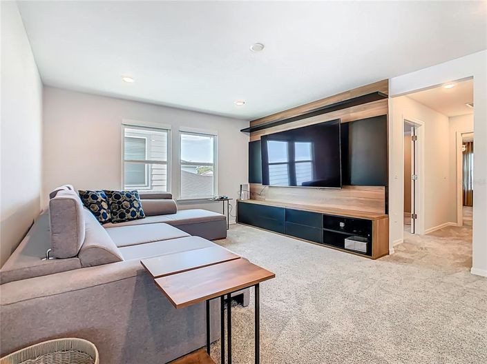 Image No.35-5 Bed Property for sale