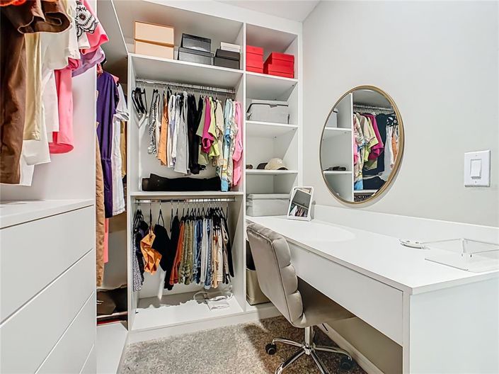 Image No.46-5 Bed Property for sale