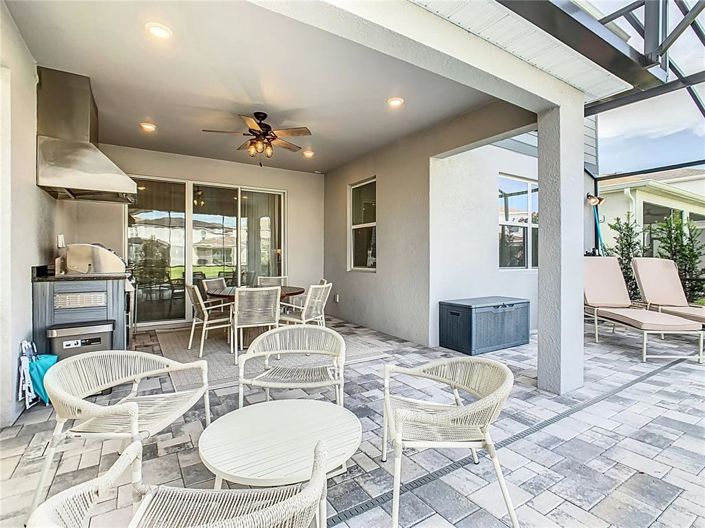 Image No.64-5 Bed Property for sale