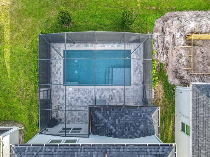 Image No.70-5 Bed Property for sale