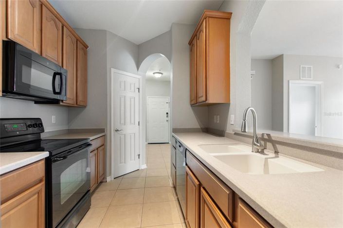 Image No.22-3 Bed Property for sale