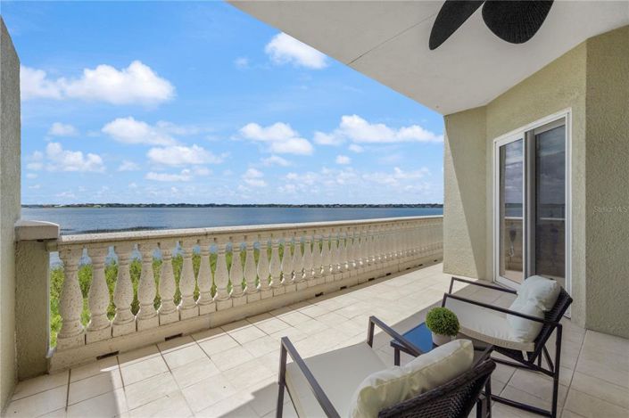 Image No.1-Propriété de 2 chambres à vendre à Orlando