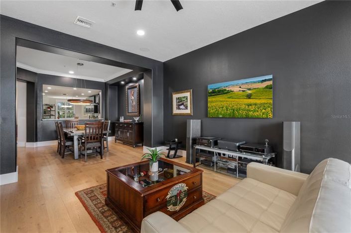 Image No.18-2 Bed Property for sale