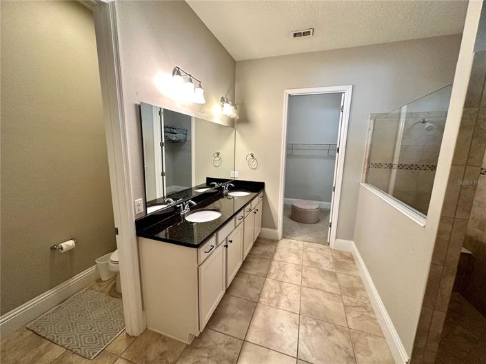 Image No.18-4 Bed Property for sale