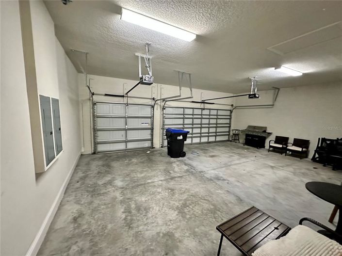 Image No.20-4 Bed Property for sale