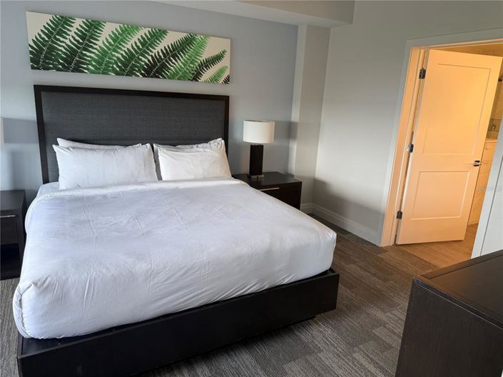 Image No.19-2 Bed Property for sale