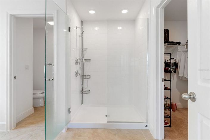 Image No.27-4 Bed Property for sale