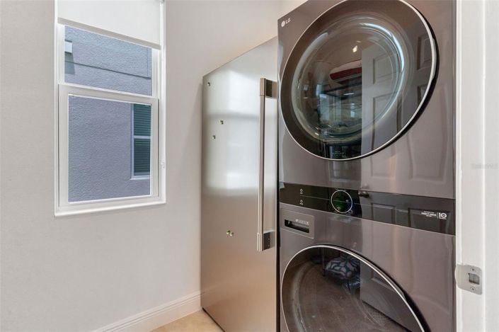 Image No.37-4 Bed Property for sale