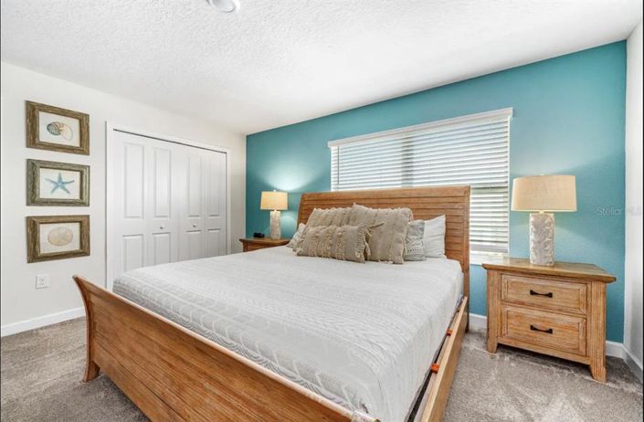 Image No.18-4 Bed Townhouse for sale