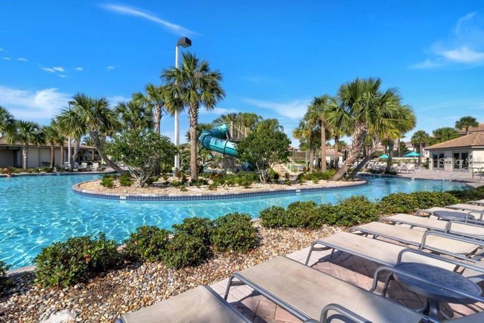 Image No.35-4 Bed Townhouse for sale