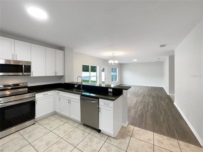 Image No.15-Propriété de 4 chambres à vendre à Kissimmee