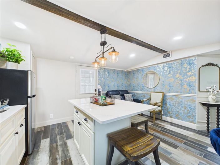 Image No.27-3 Bed Property for sale