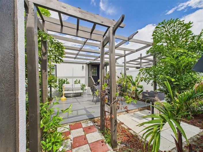 Image No.73-3 Bed Property for sale