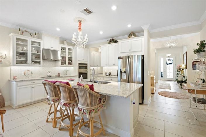 Image No.21-4 Bed Property for sale