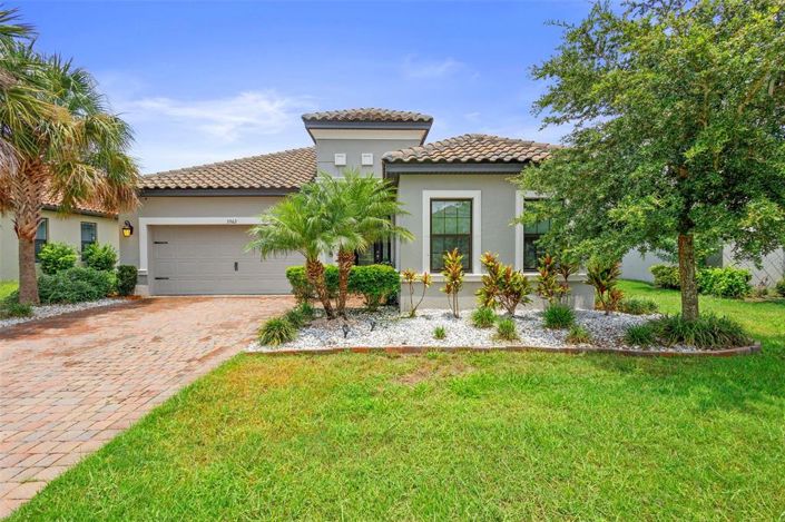 Image No.3-4 Bed Property for sale